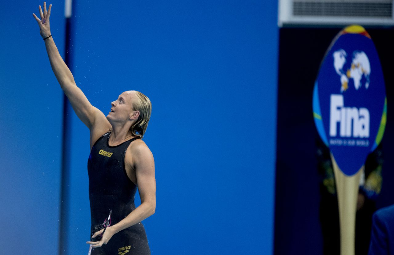 ‘Golden girl’ Inge Dekker stopt met zwemmen NRC