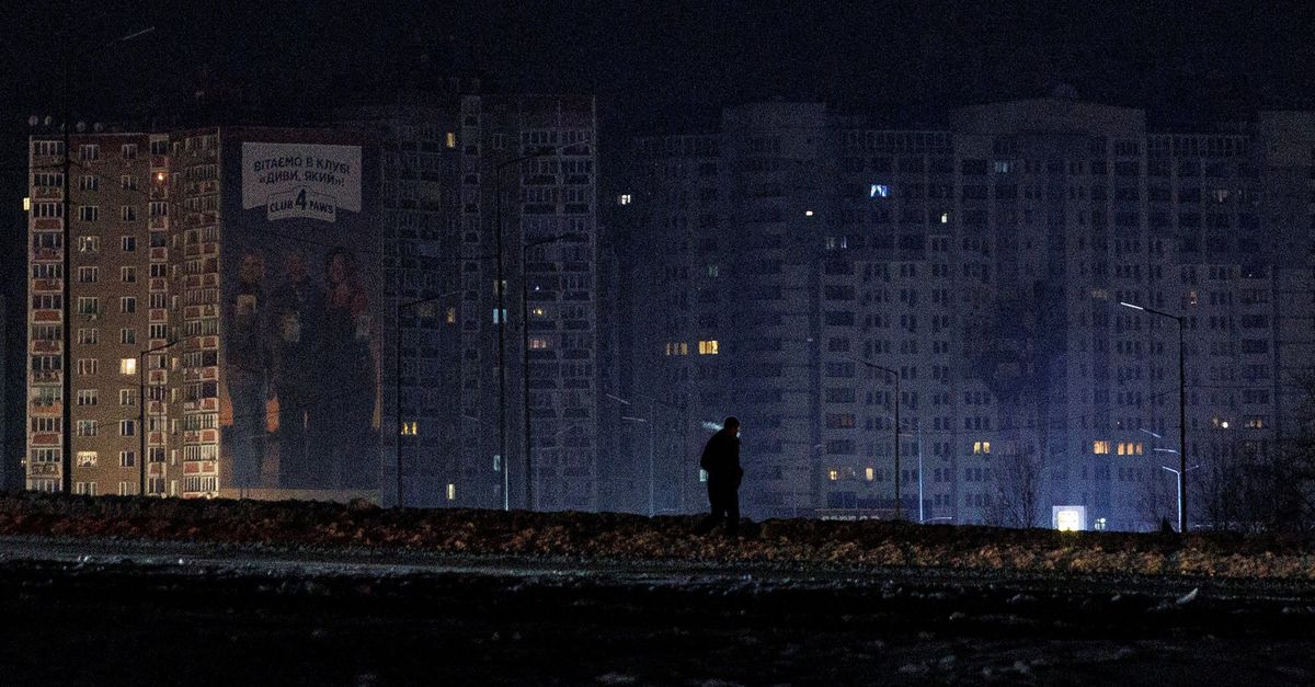 Oekraïners zitten in de koudste wintermaand zonder stroom en verwarming na zware Russische aanvallen