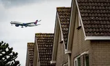 Brussel is ‘zeer verbaasd’ over ‘plotse’ aankondiging van  vermindering vliegverkeer Schiphol