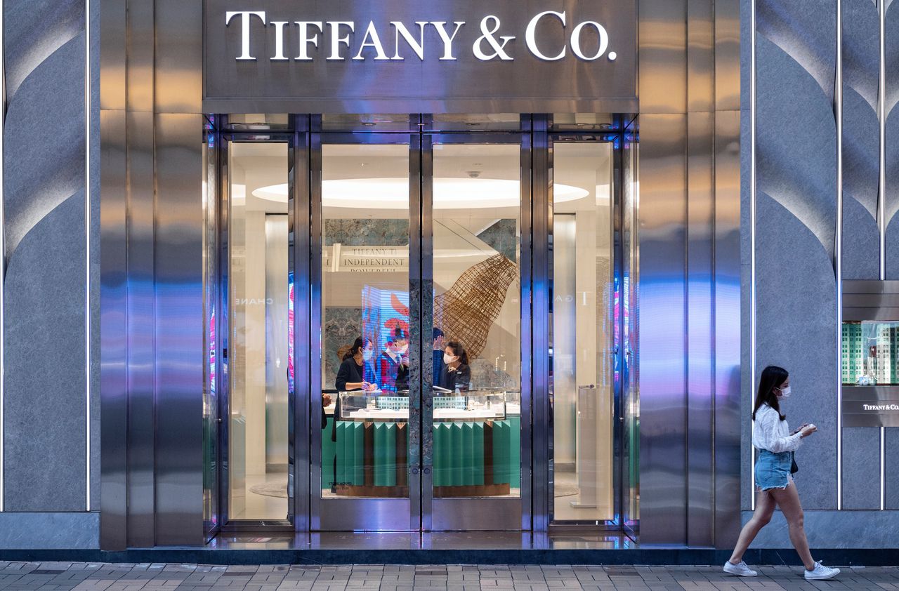 Tiffany’s zag zijn verkoopcijfers in de eerste helft van 2020 met 36 procent dalen.
