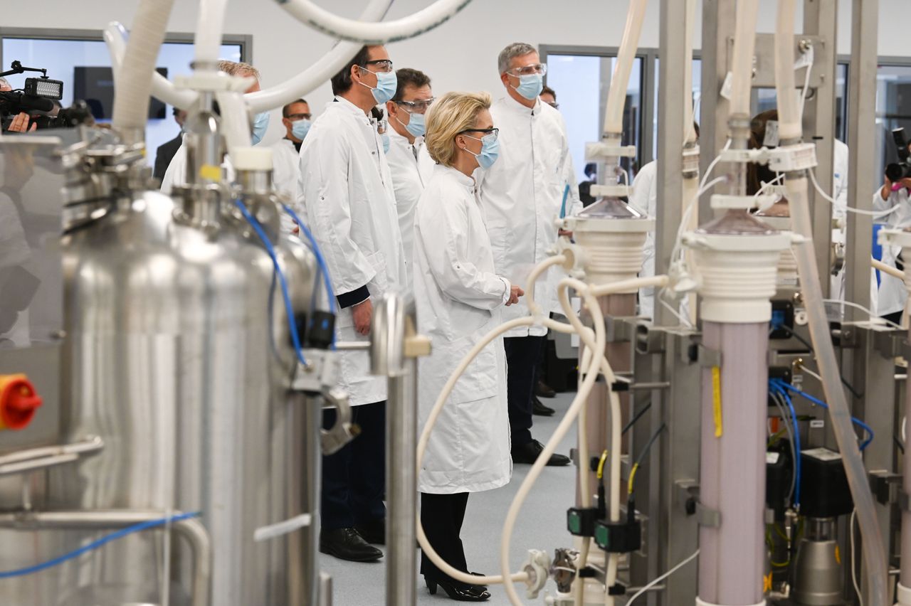 EU-hof doet uitspraak in Pfizergate: werkwijze en reputatie EU en Von der Leyen op het spel
