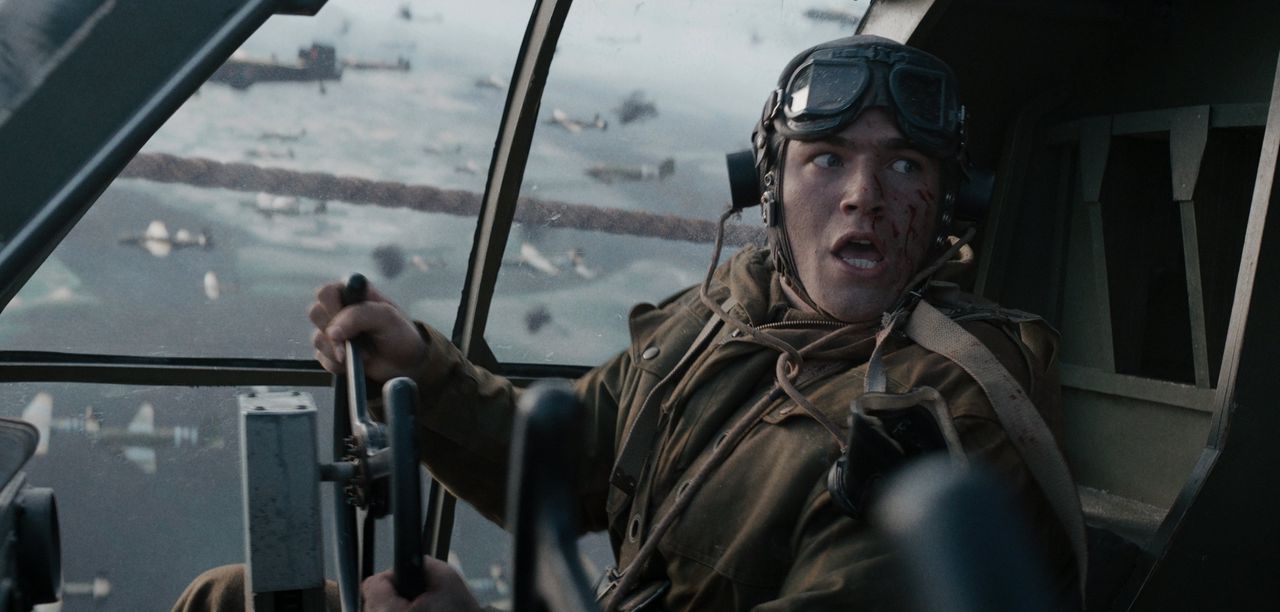 Jamie Flatters als Britse piloot in ‘De Slag om de Schelde’. Foto Lennert Hillege