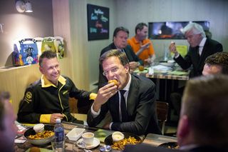 Een Jaar Lang Op Pad Met De Premier Nrc