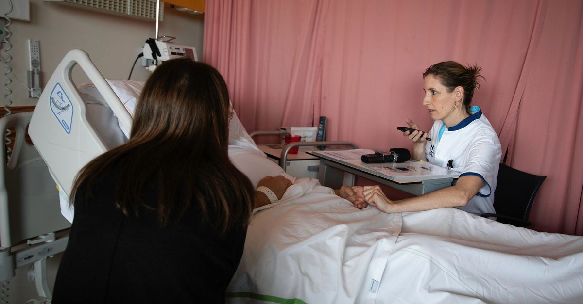 Hospital distributes hundred translation devices across outpatient clinics