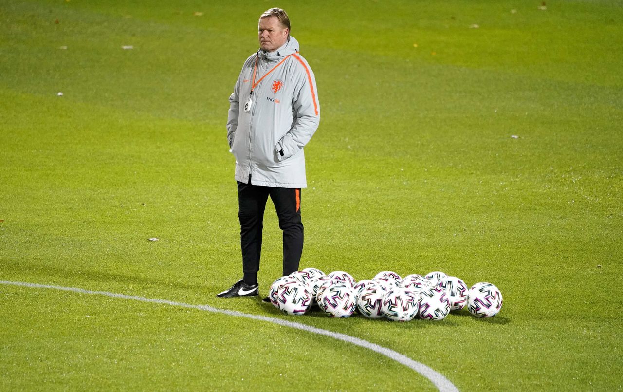 Vertrek Naar Fc Barcelona Past In Het Carriereprofiel Van Ronald Koeman Nrc