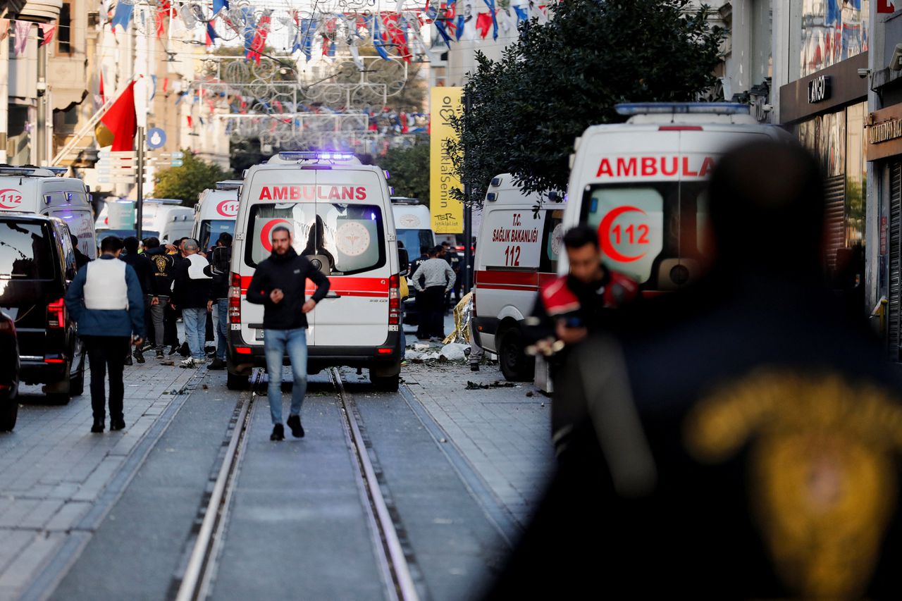 Doden en gewonden bij explosie in centrum Istanbul 