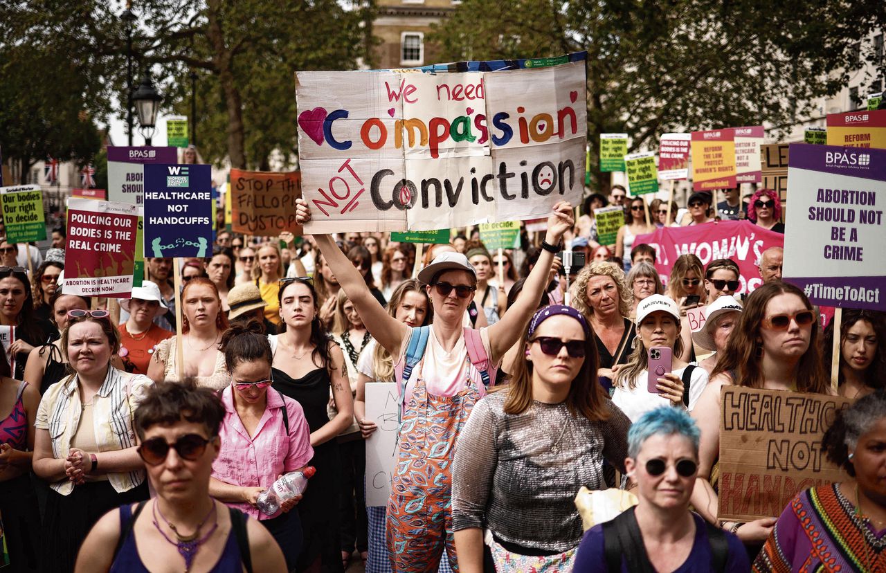 Commotie in Verenigd Koninkrijk om veroordeling van vrouw die abortus uitvoerde 