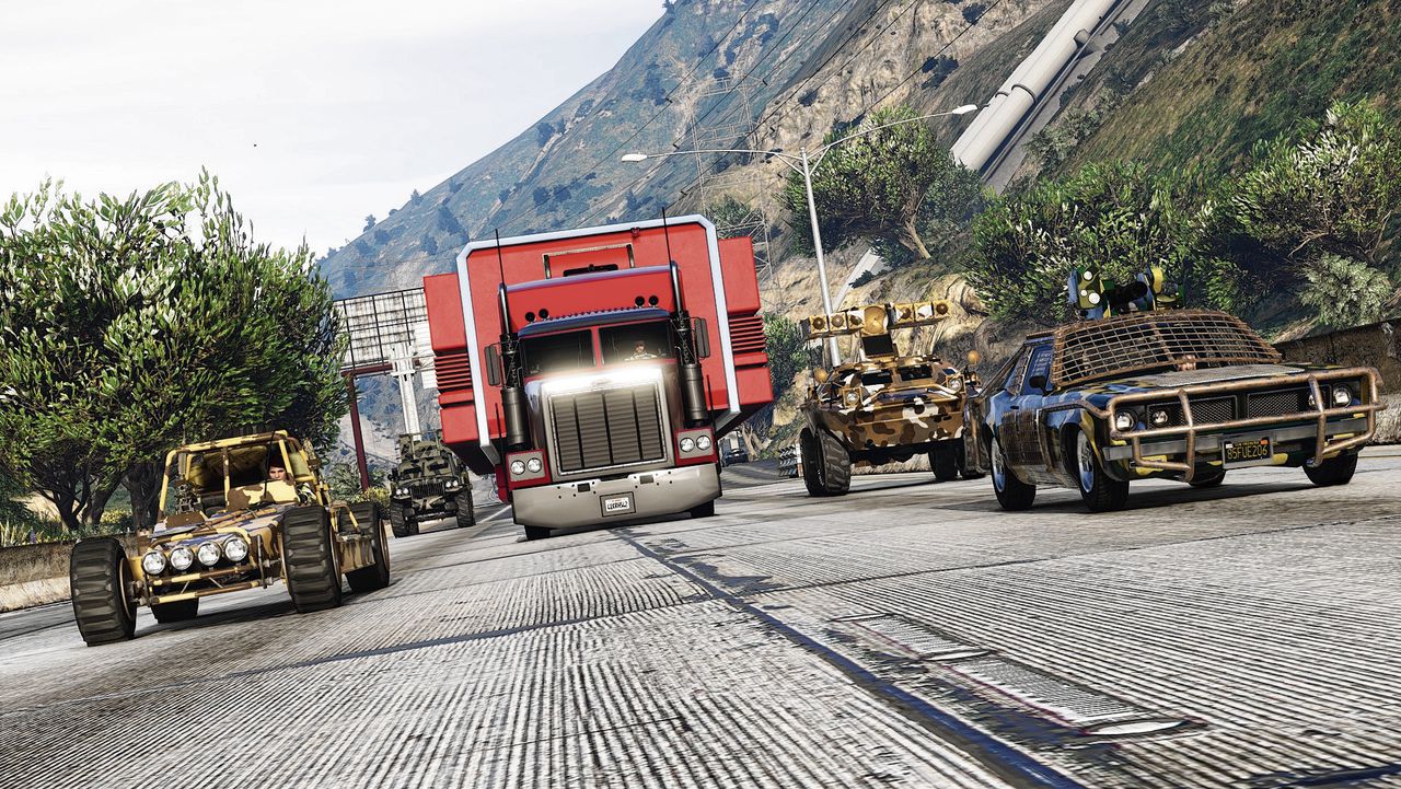Screenshot van Grand Theft Auto Online uit 2018, waar spelers in de illegale wapenhandel kunnen duiken..