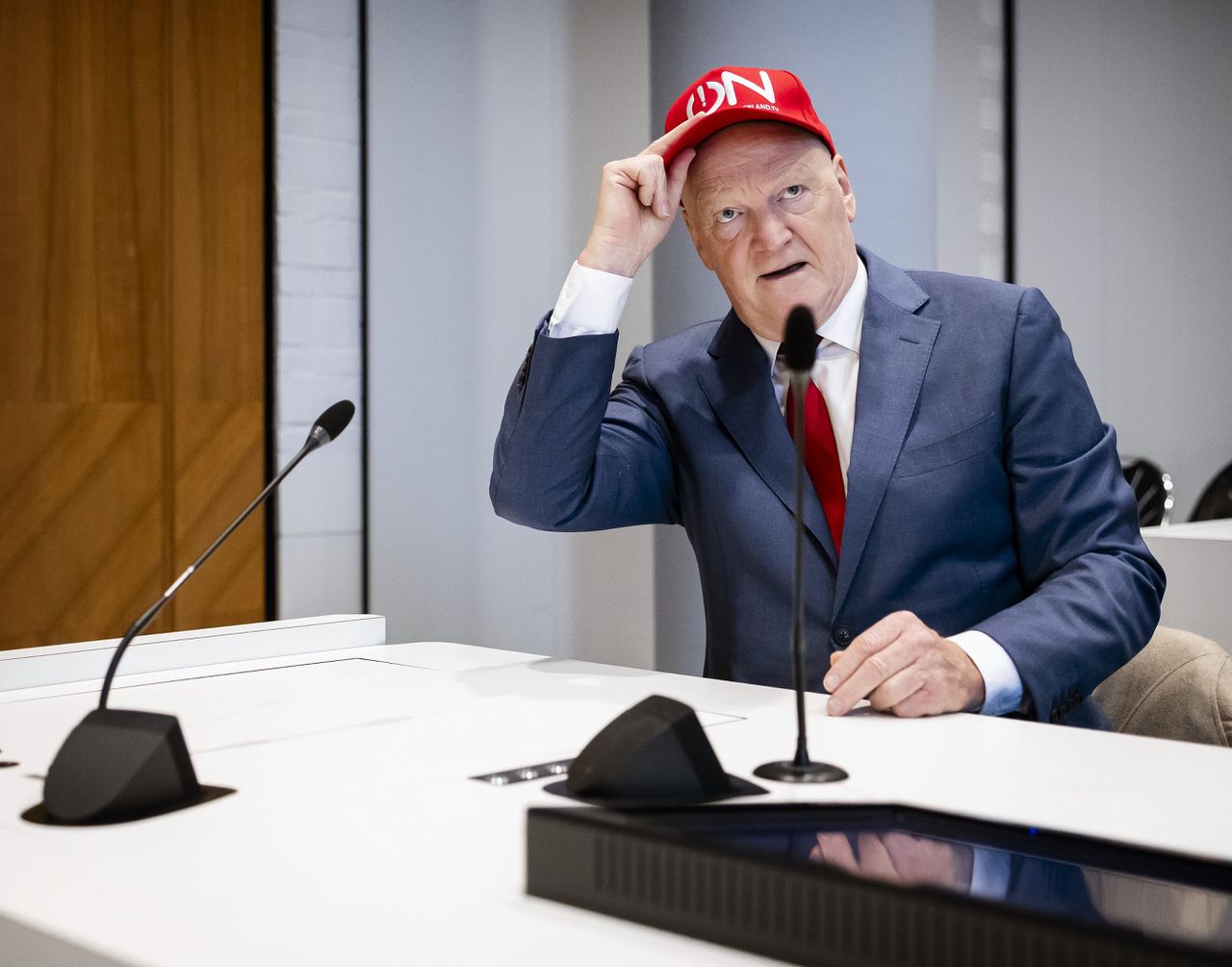 Court Overturns Dismissal of Broadcaster Founder