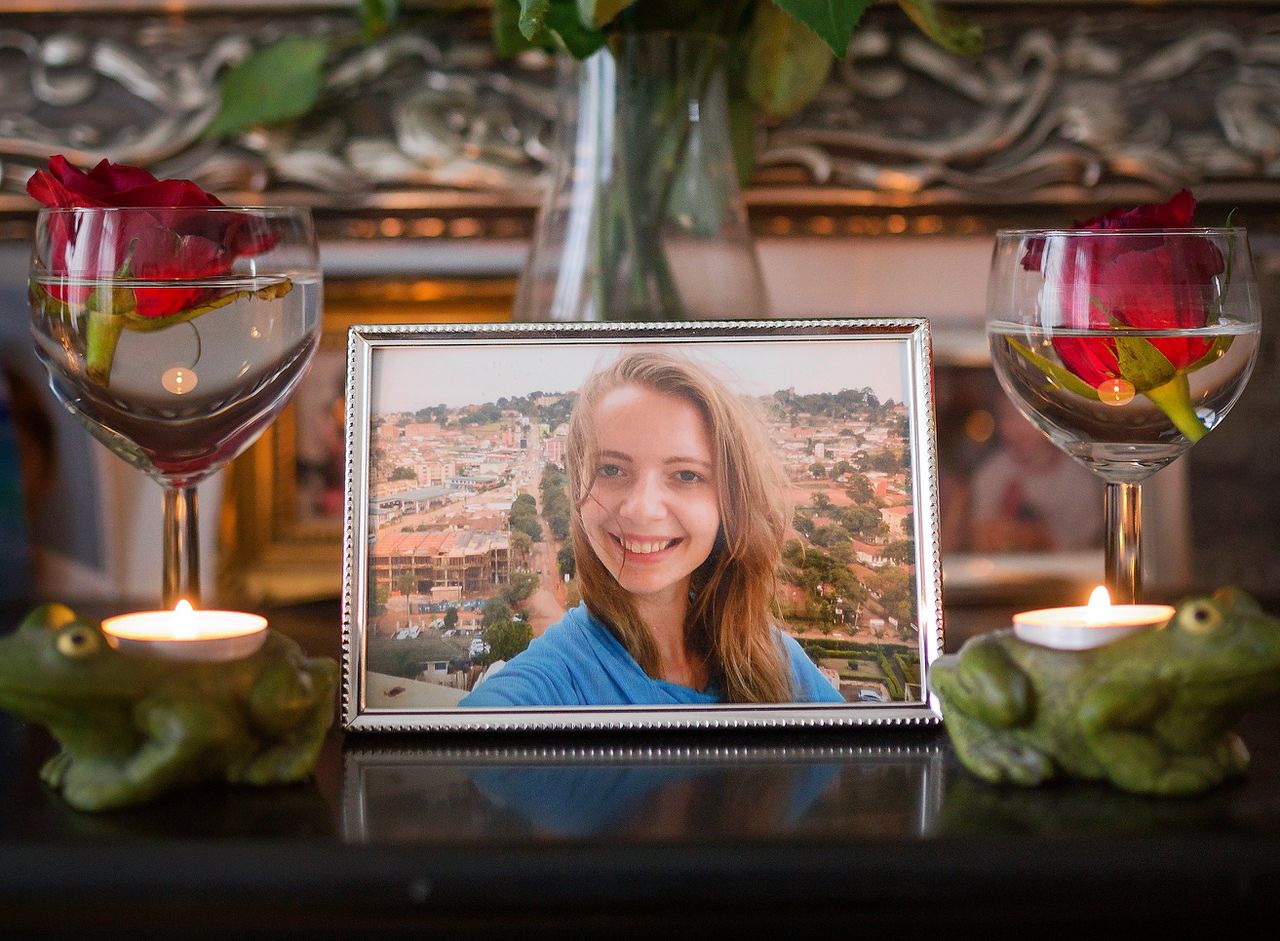 Een foto van de in Oeganda vermiste Sophia Koetsier, thuis bij haar ouders in Amsterdam.