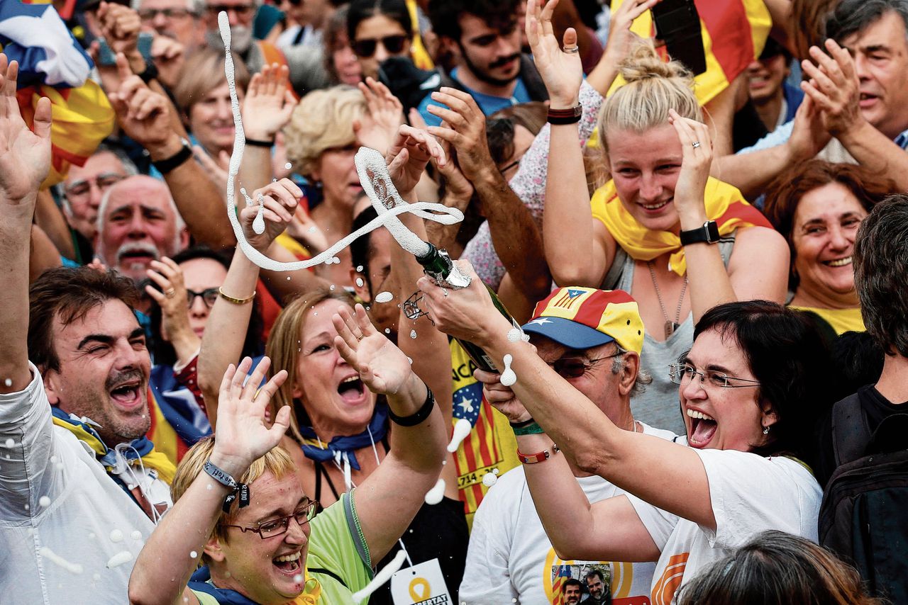 Separatisten juichen, bedrijven vluchten NRC