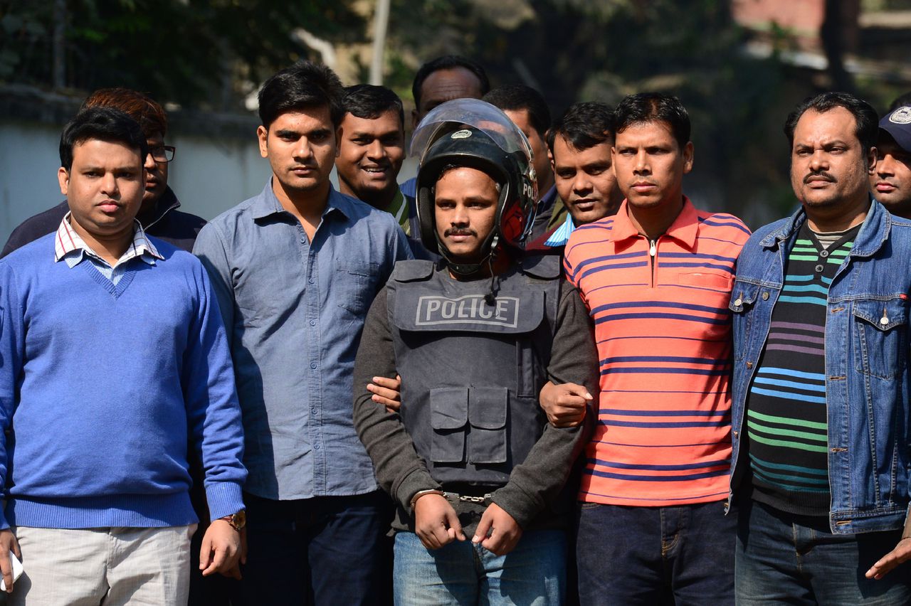 Een van de hoofdverdachten aanslag Bangladesh opgepakt 