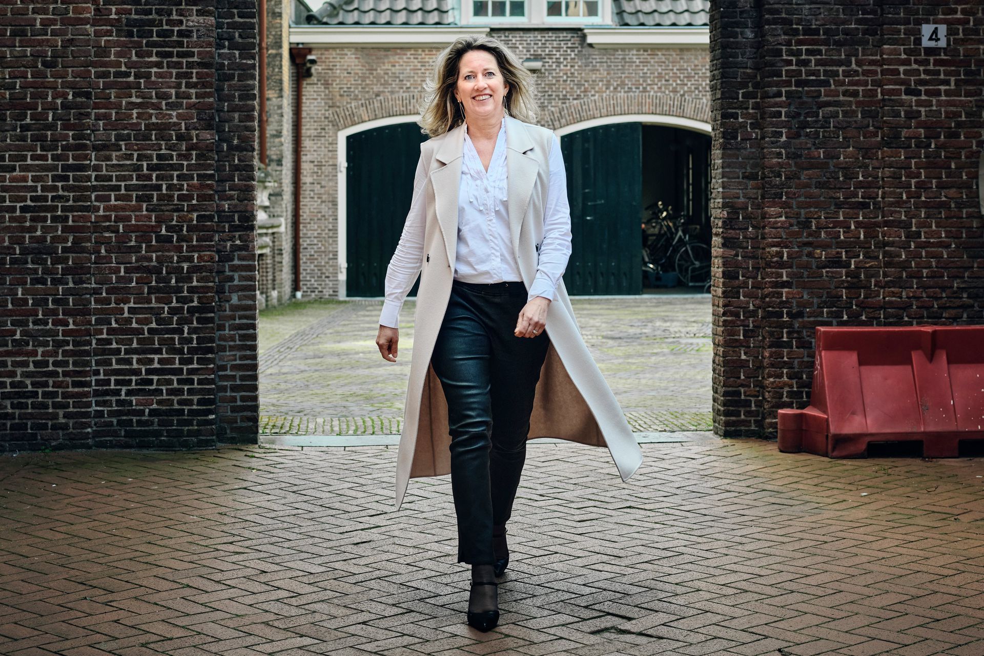 Vind magazine Geschiedenis archeologie kunst en antiek