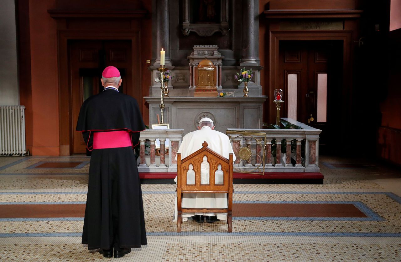 Paus Franciscus is, ondanks zijn hervormingsdrift, vaak verweten dat hij niet goed aanvoelt hoe groot de woede over de misbruikschandalen is.