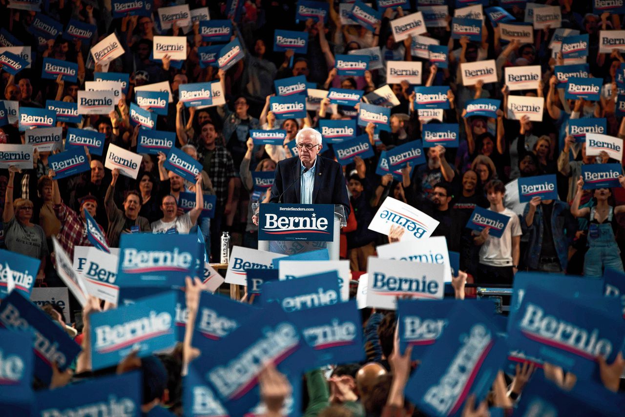 Bernie Sanders tijdens een campagnebijeenkomst op Houston University in Texas op 23 februari. Op 3 maart, ‘Super Tuesday’, zijn Democratische voorverkiezingen in negen staten, waaronder Texas.