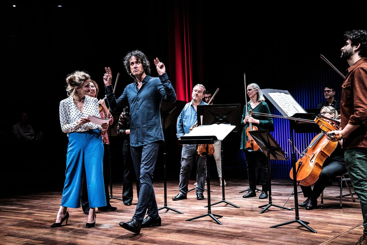 Noord Nederlands Orkest keert Tsjaikovski binnenstebuiten voor nieuw publiek 