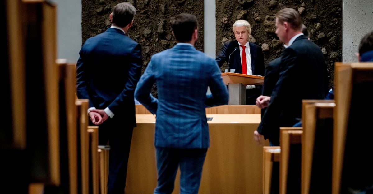 Rapport Staatscommissie: Discriminerende taal in de Kamer versterkt online discriminatie van Joden en moslims