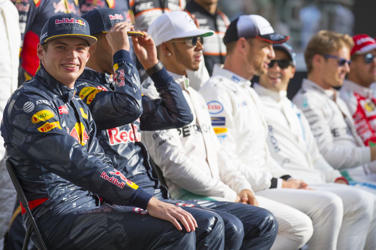 Wordt Verstappen Straks In Een Adem Genoemd Met Messi Federer En Bolt Nrc