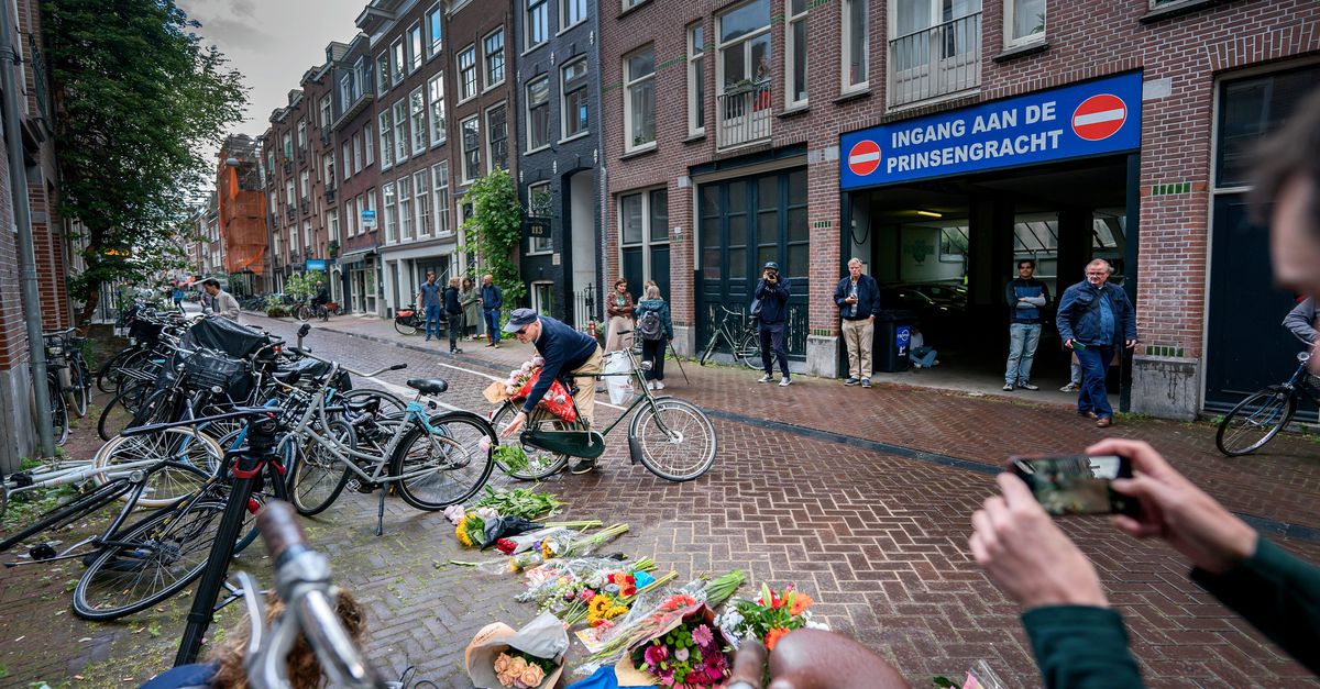 Why Geenstijl Does Not Want To Remove The Bloody Images Ruetir