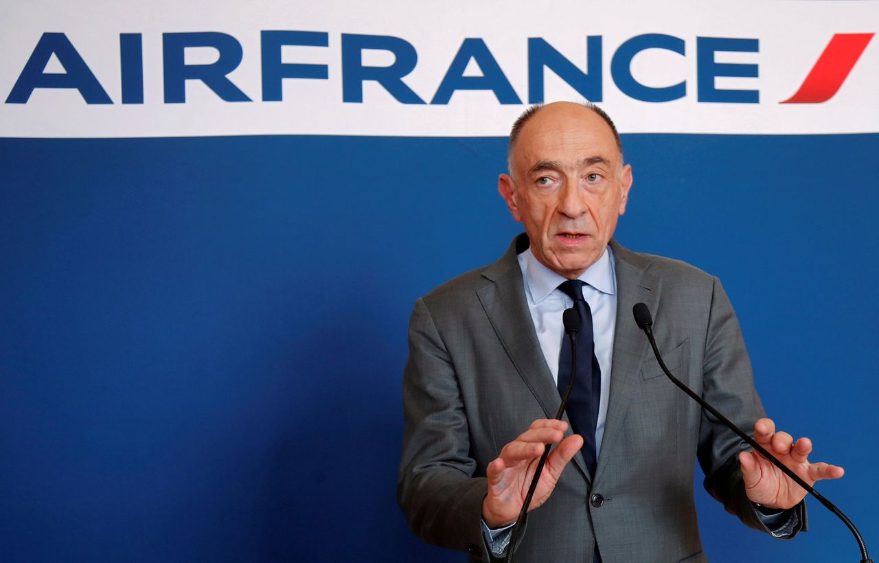 Het vertrek van topman Janaillac heeft de crisis bij de Franse tak van Air France-KLM alleen maar verder verdiept.