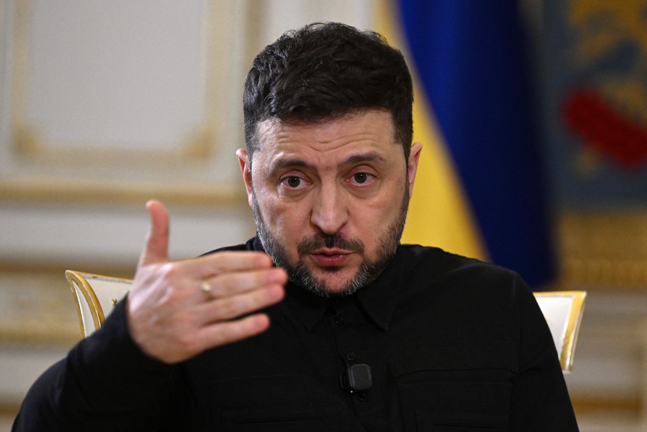 Zelensky: VS en Rusland zetten Oekraïne nog steeds onder druk om Donbas op  te geven - NRC