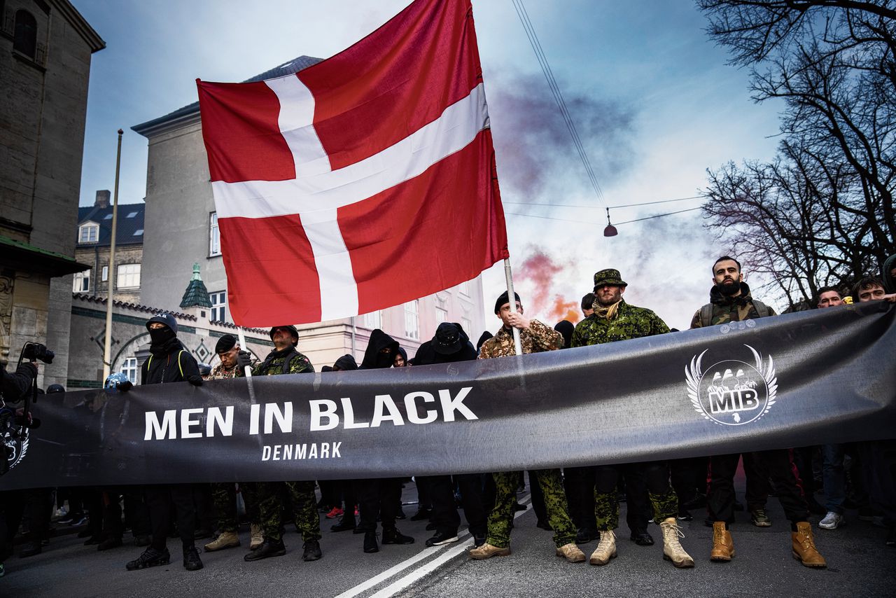 Manifestatie van Men In Black tegen de coronamaatregelen afgelopen april in Kopenhagen.
