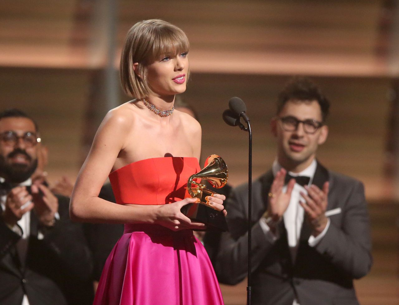 Taylor Swift, Kendrick Lamar grote winnaars Grammy’s - NRC