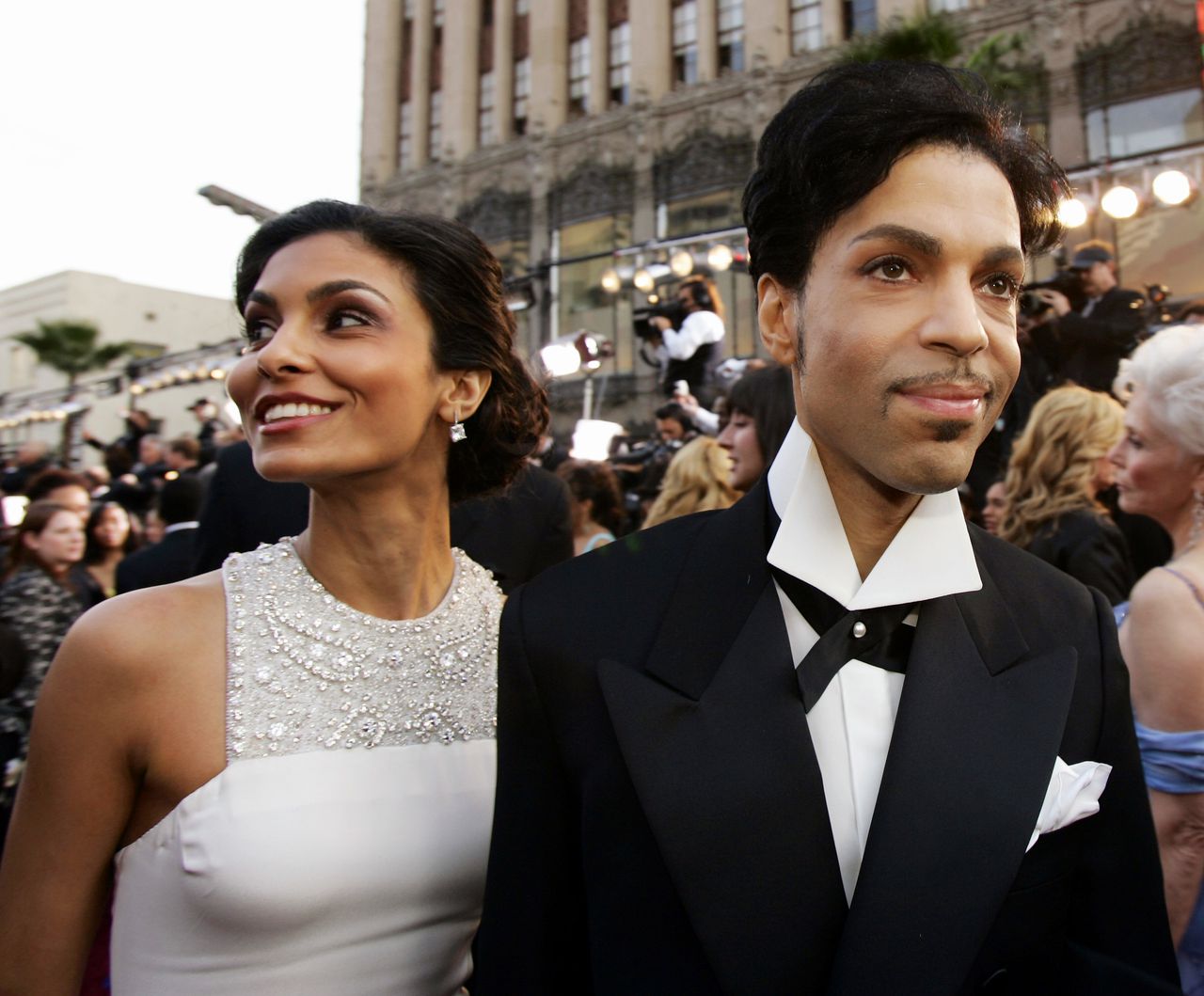 Prince in 2005 met zijn toenmalige vrouw Manuela Testolini.