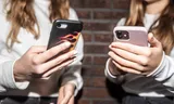 « No social media under the age of fifteen, only in group 8 the first smartphone, » the cabinet advises parents