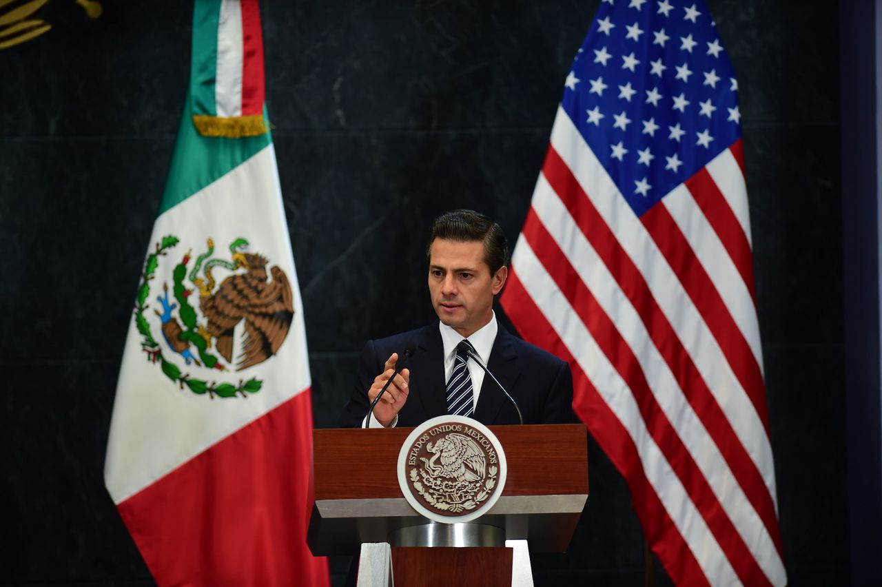 President Mexico vergelijkt Trumps toon met die van Hitler 