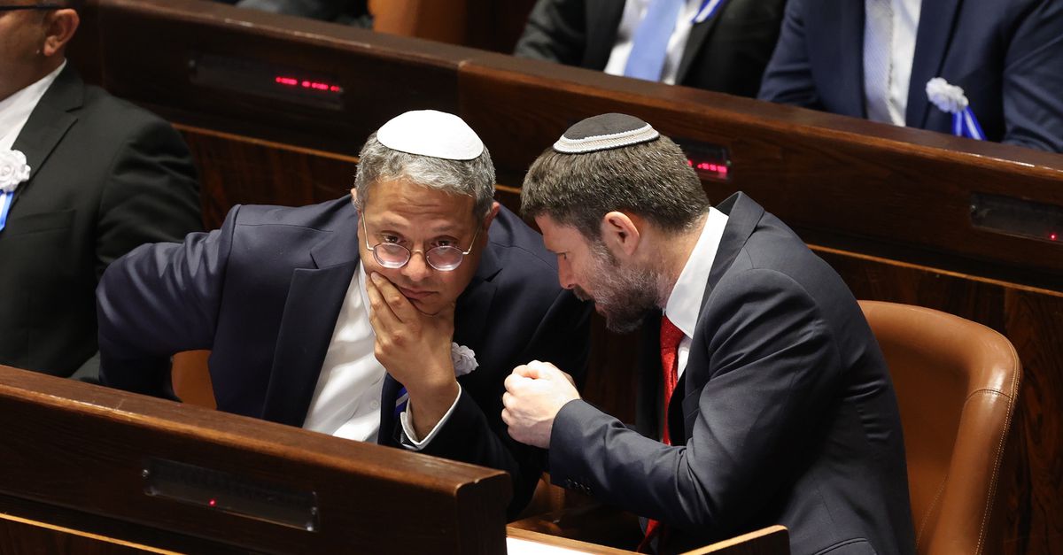 Te extreem voor het leger en een zelfverklaarde ‘fascistische homofoob’. Wie zijn de Israëlische ministers die niet meer welkom zijn in Nederland?