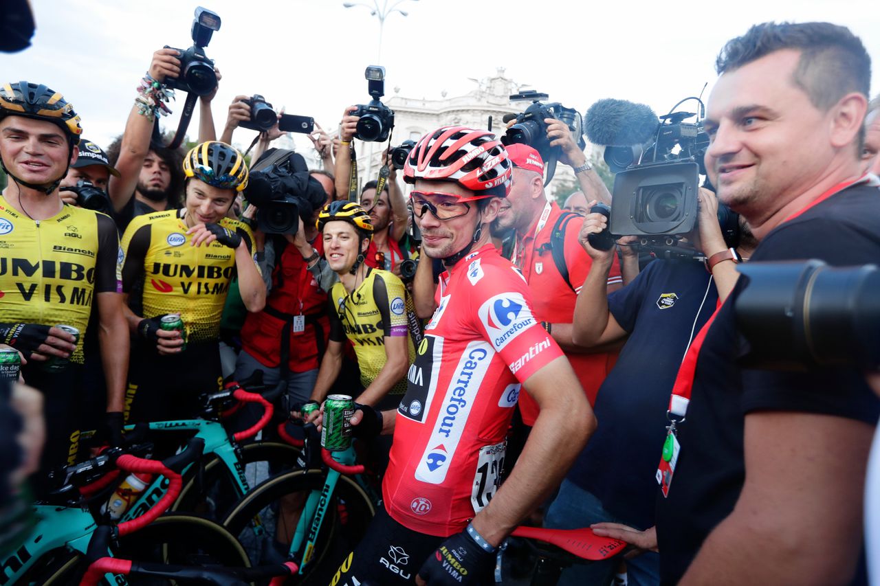 Met de Vuelta-zege van Roglic is Jumbo-Visma klaar voor de strijd met Team Ineos 