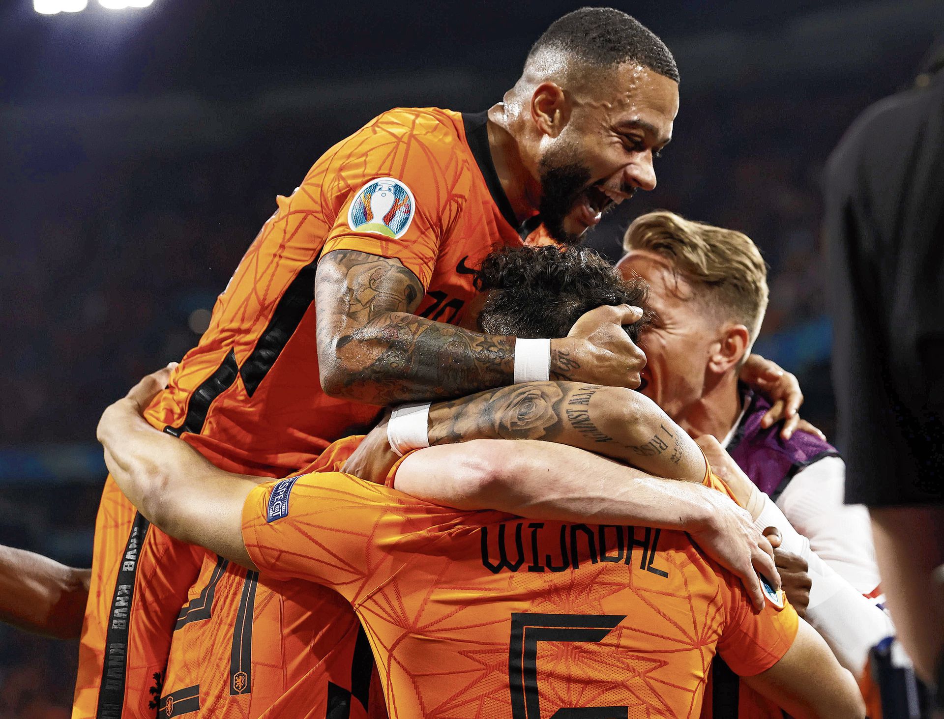 Nederlands elftal wint van Oostenrijk en