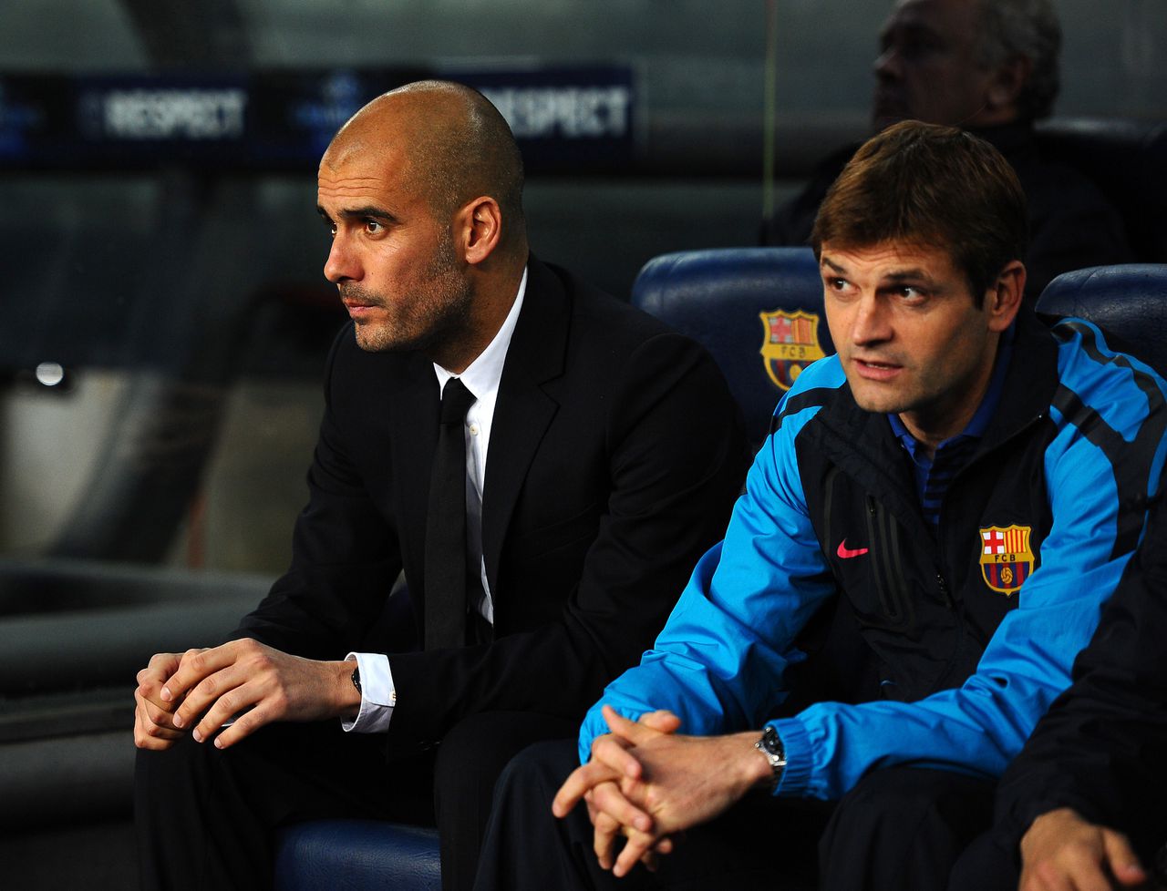 ‘Pep Guardiola’ (links) en Tito Vilanova op de bank bij Barcelona.