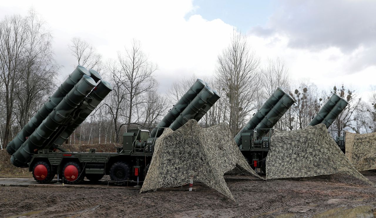 Het Russische raketsysteem S-400 op een militaire basis nabij Kaliningrad.