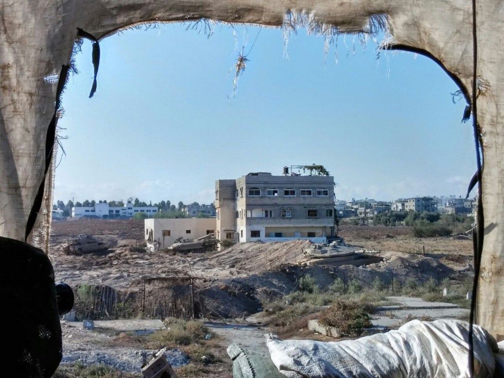 Een foto van de Israëlische organisatie Breaking the silence laat de verwoesting in Gaza zien na de oorlog tussen Israël en Hamas van vorig jaar.