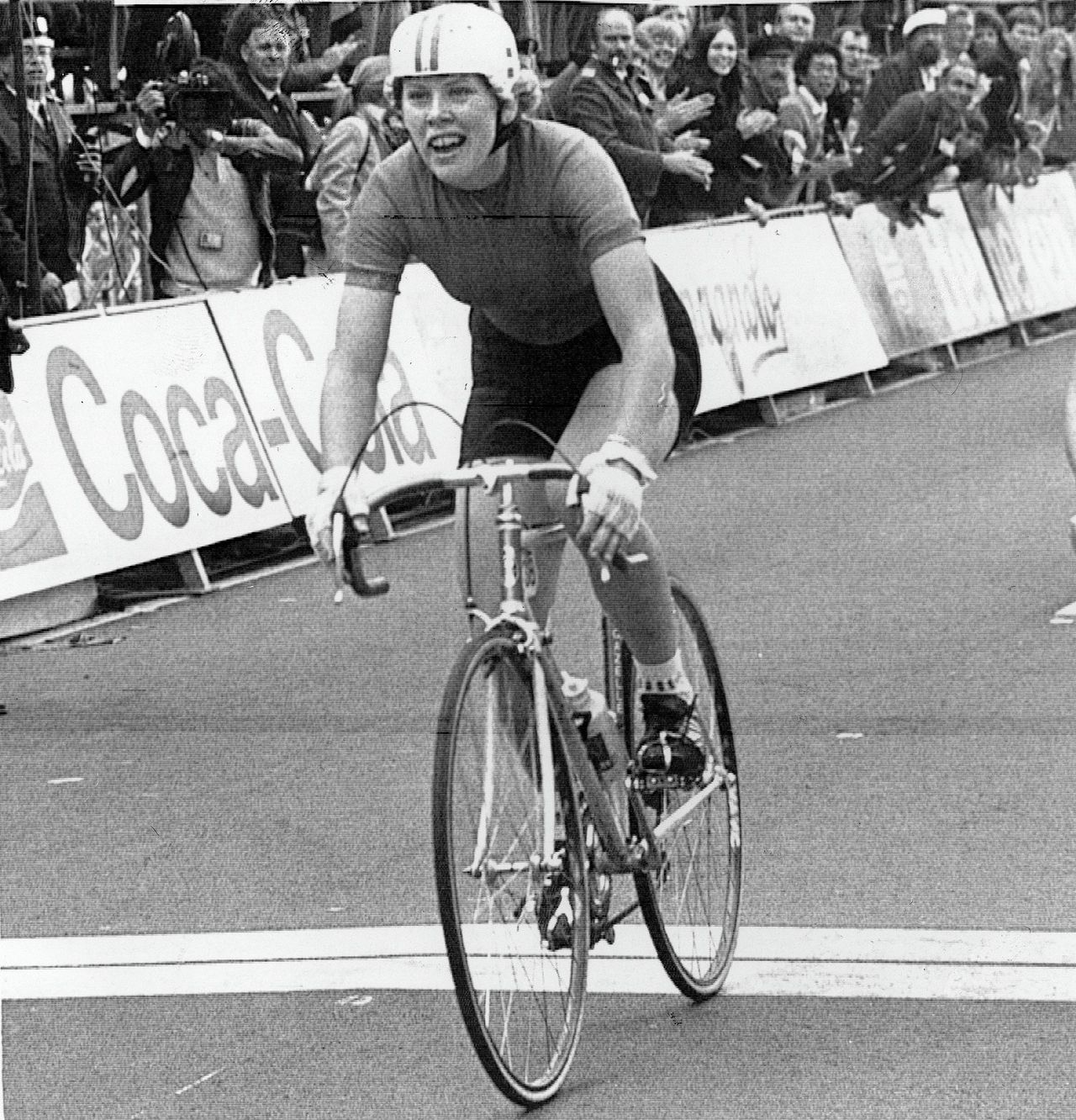Oud-wereldkampioen wielrennen Petra de Bruin, ooit zelf slachtoffer van seksueel misbruik.
