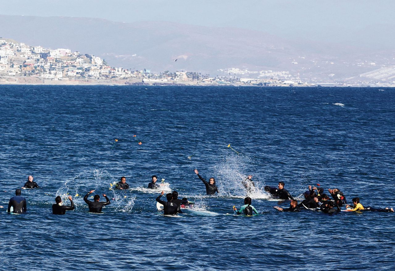 Baja California is gewend aan moorden. Maar als het om toeristen gaat, kijkt de wereld mee 