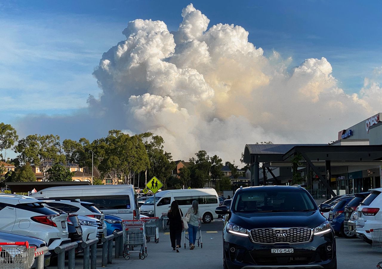 De rook van een geplande bosbrand waaide over naar Sydney.