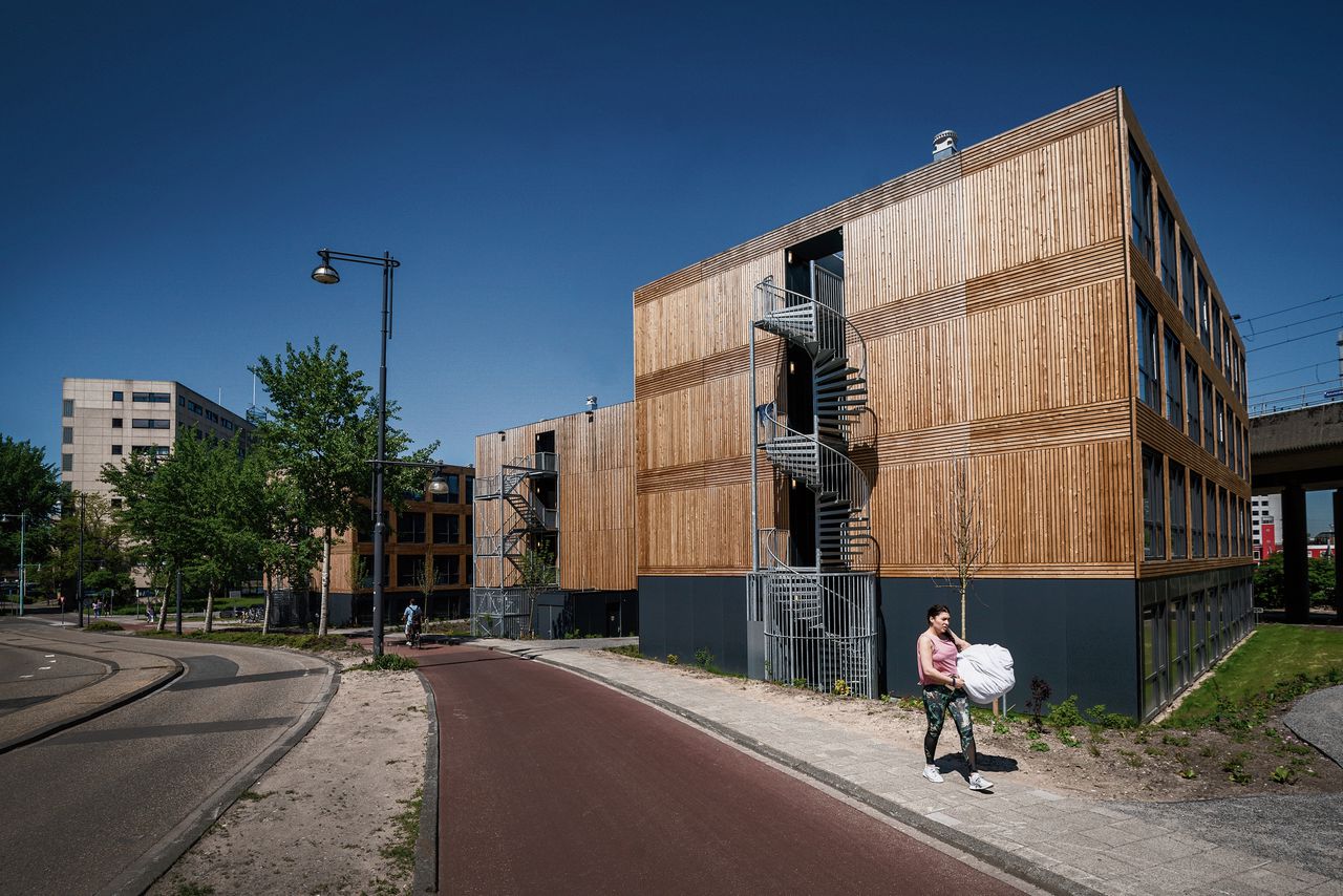 Wasa Student Village, met 358 studio’s bij station Amsterdam Sloterdijk, is een van de jongste projecten van Camelot.