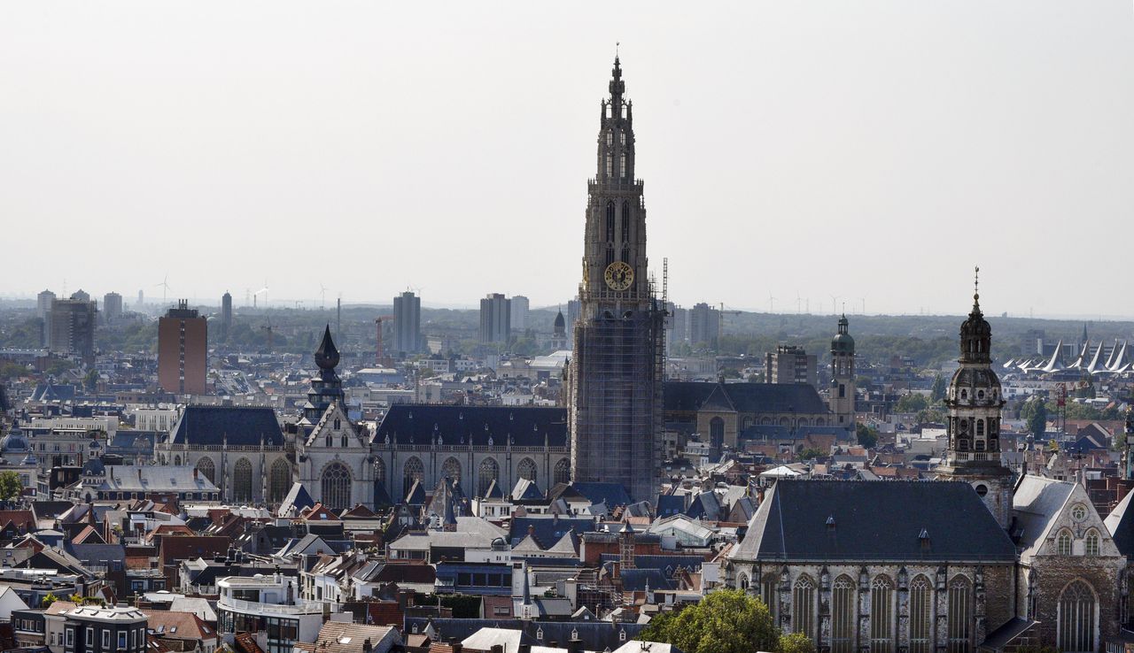 Overgebleven stadsdichters van Antwerpen nemen collectief ontslag 
