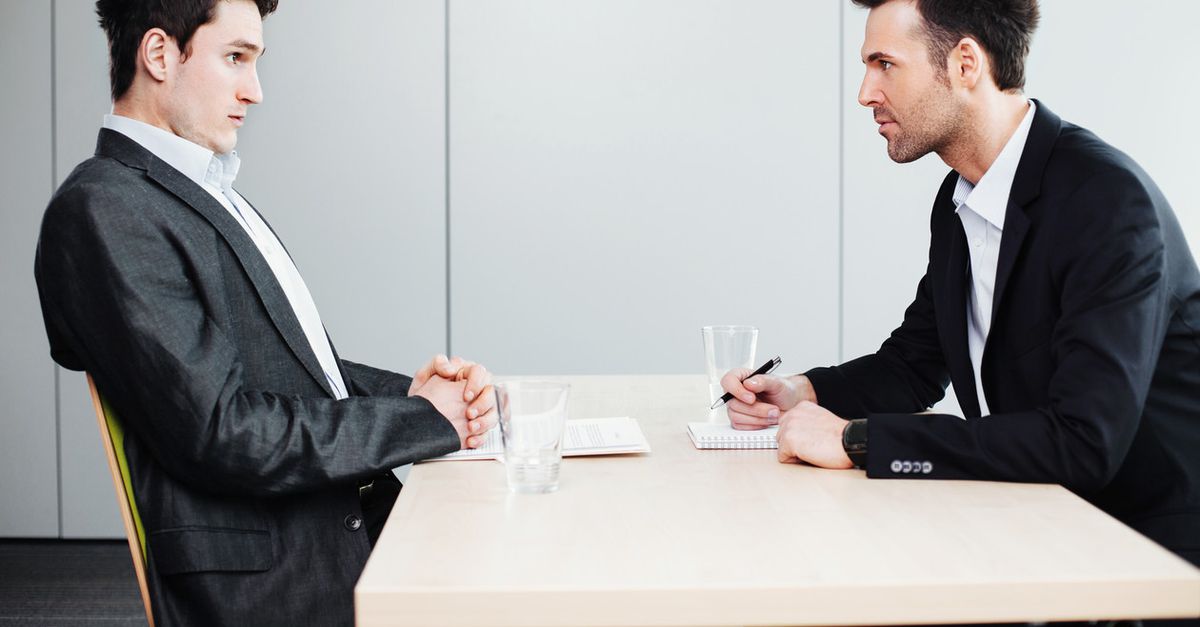 человек на собеседовании. страх на собеседовании. профессиональное общение. собеседование. координатор.