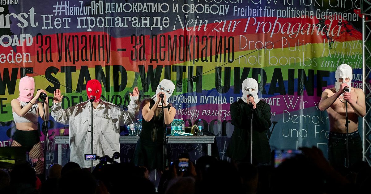Voormalig Pussy Riot-lid claimt gedwongen informant te zijn geweest voor Russische veiligheidsdienst