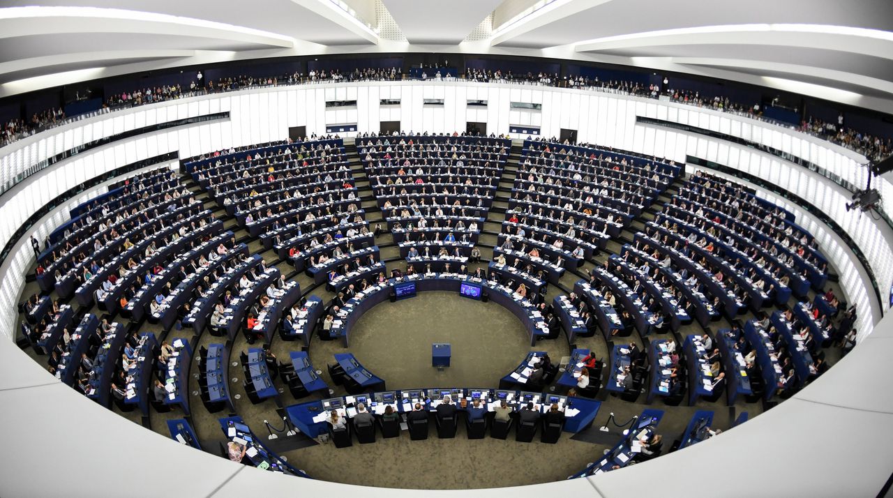 Het Europees Parlement mag verzoeken van journalisten tot inzage in de extra vergoedingen van Europarlementariërs weigeren.