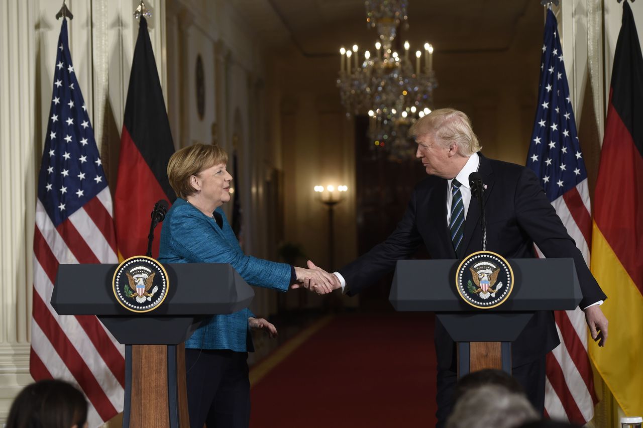 Duitsland belooft VS meer in defensie te investeren 