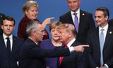 Jens Stoltenberg, Sekretaris Jenderal NATO, dan Presiden AS saat itu Donald Trump pada KTT NATO di Watford, Inggris, Desember 2019.   