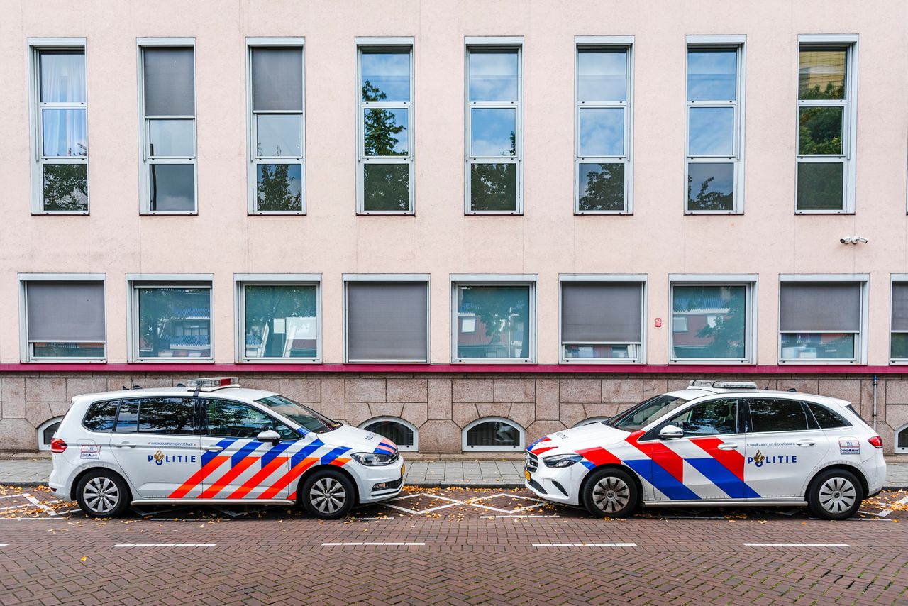 Politie stuit op signalen van misstanden bij behandeling van agenten ...