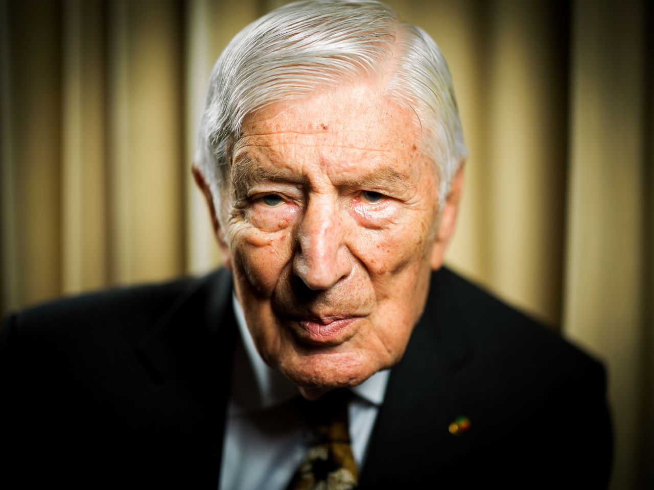 Oud-premier Dries van Agt: „Als ik het Molukse verhaal beter had gesnapt had het allemaal niet zover hoeven komen.”