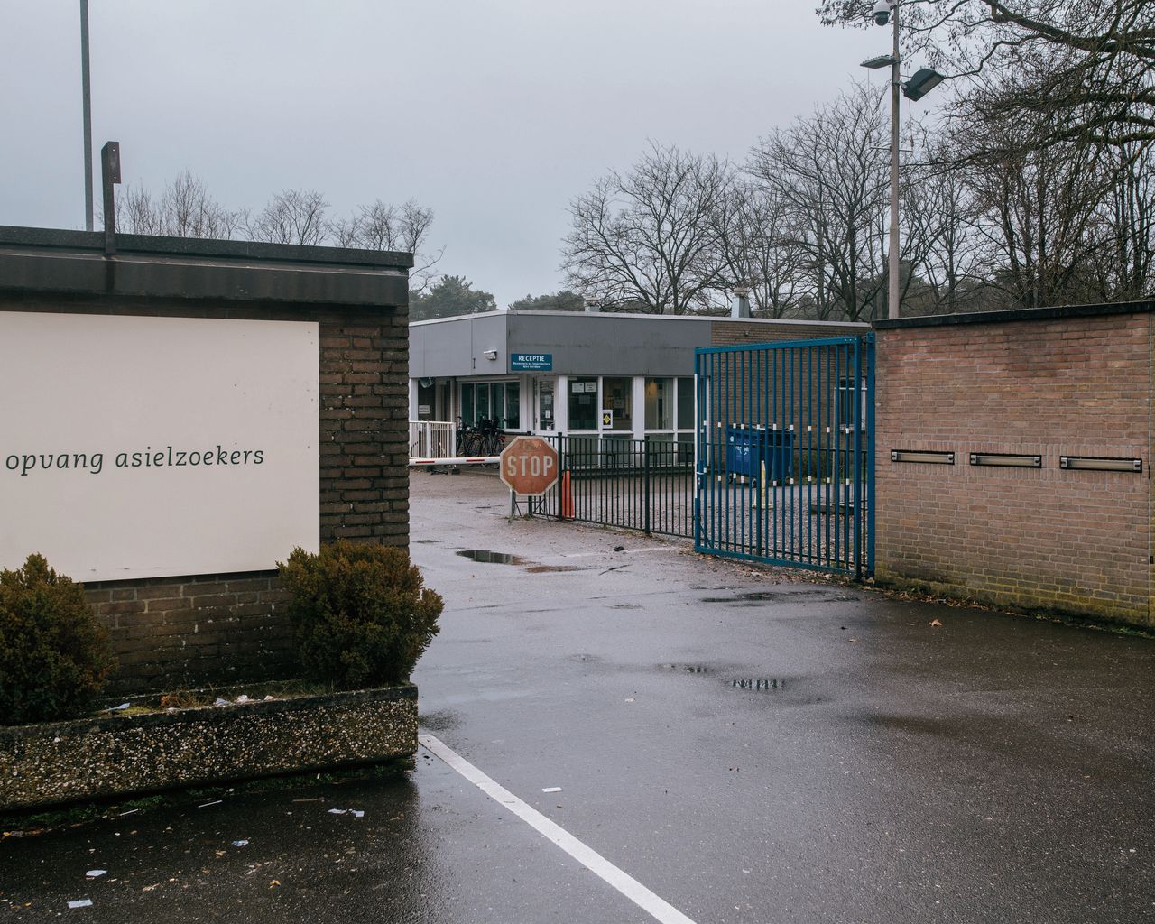 Budel, asielzoekerscentrum Cranendonck. In Budel is een noodverordening afgegeven wegens overlast van asielzoekers.