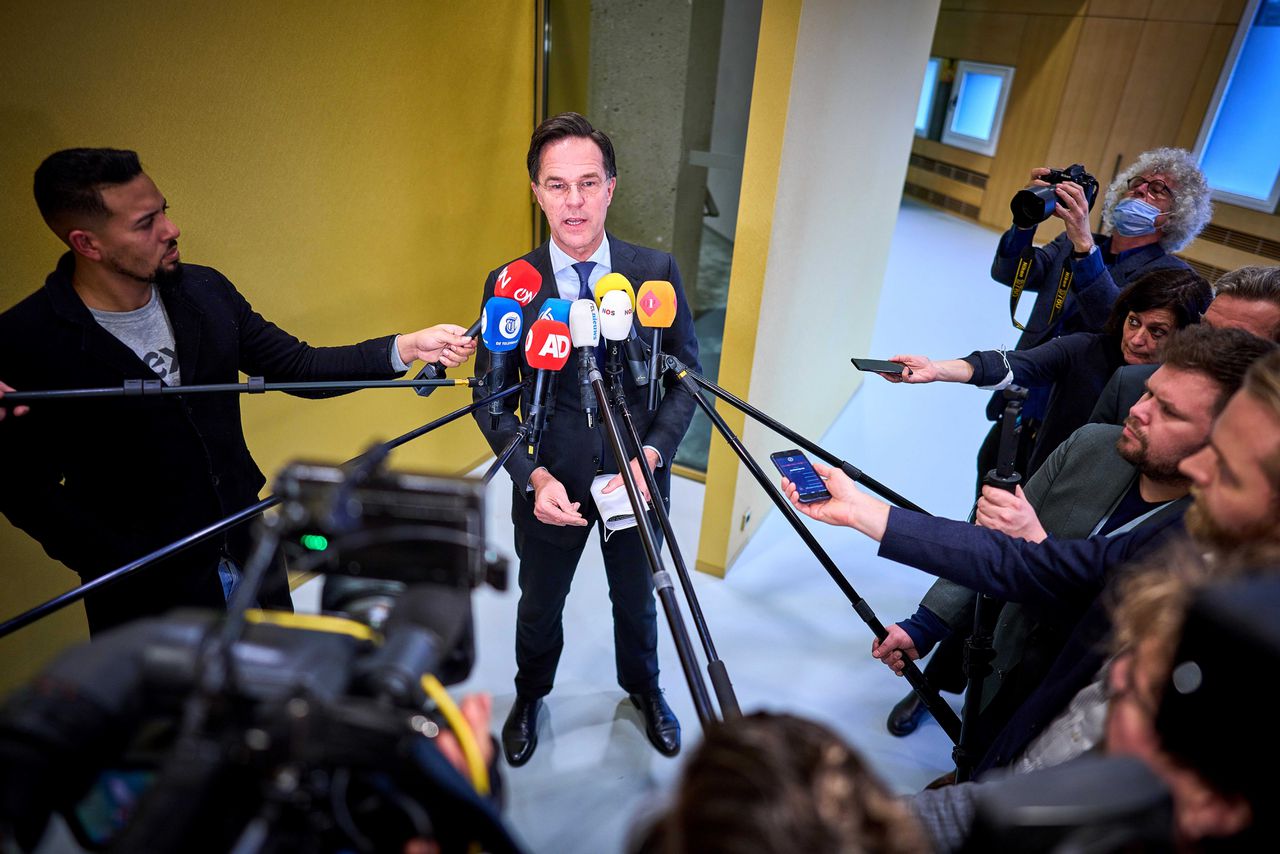 Tweede Kamer vraagt om hardere sancties tegen Rusland, Rutte aarzelt nog 
